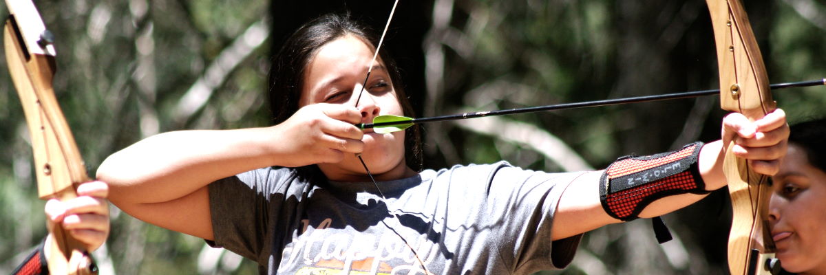 camp-el-o-win-archery-girl